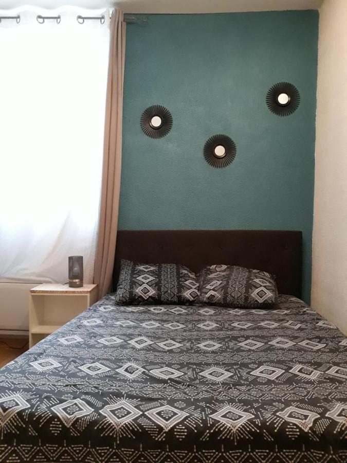 5 Minutes Des Arenes, Parking Gratuit, 6 Couchages نيم المظهر الخارجي الصورة