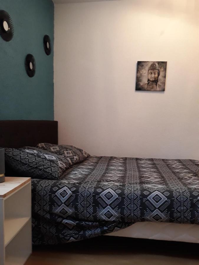 5 Minutes Des Arenes, Parking Gratuit, 6 Couchages نيم المظهر الخارجي الصورة